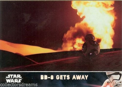 2016 TOPPS STAR WARS HOLOFOIL BB-8 GETS AWAY CARD #10