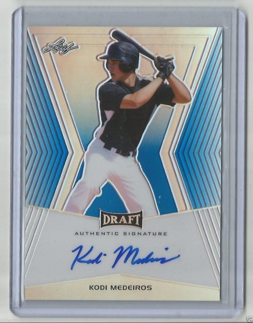 2014 Leaf Metal Draft Kodi Medeiros Blue Prismatic Auto RC 08/50